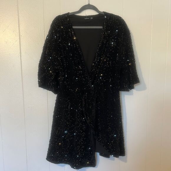 BOOHOO Plus Black Sequin Twist Front Mini Dress size 12 - Picture 8 of 9